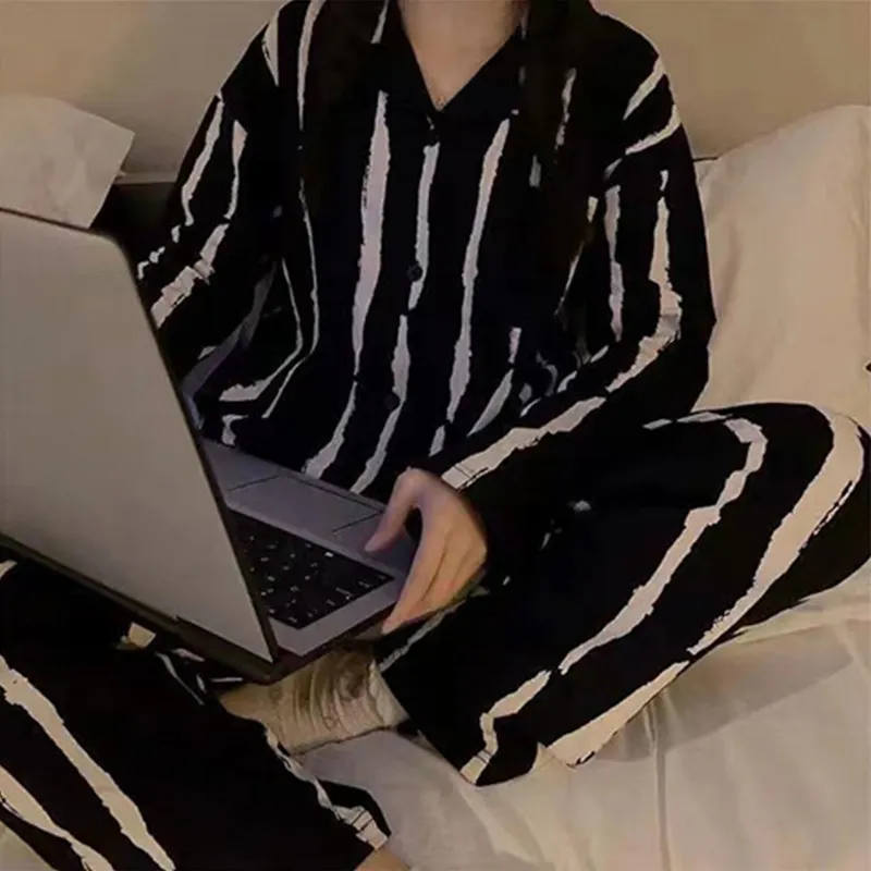 Xiang Ning Pai Pajama Set Women's Vintage Black-4