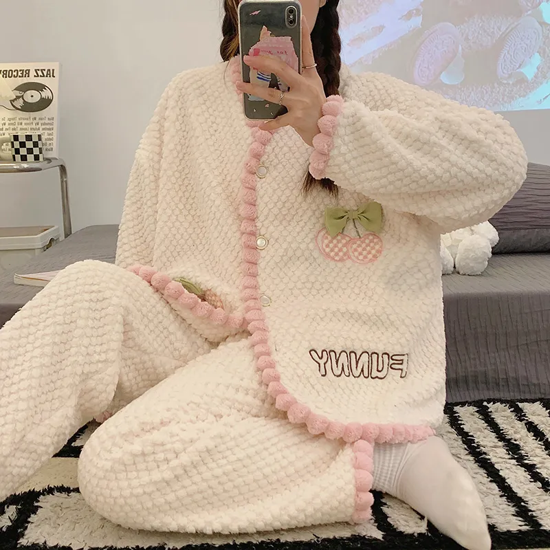 Xiang Ning Pai Women's Pajama Sets-8