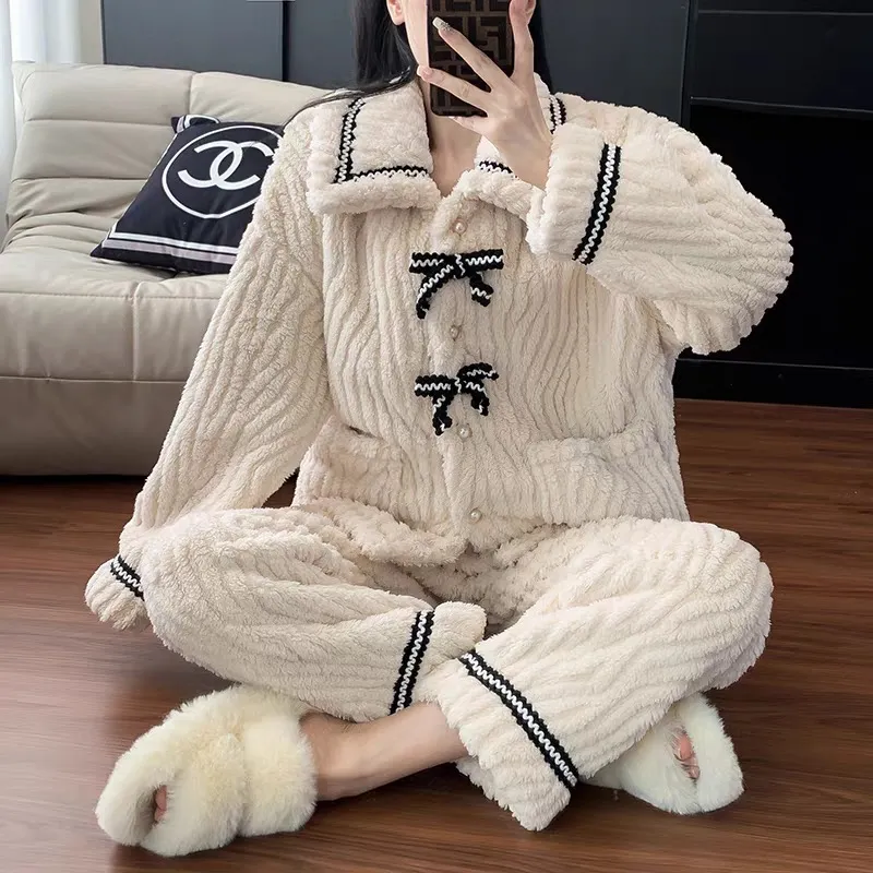 Xiang Ning Pai Pajama Set Women's Ecru-4
