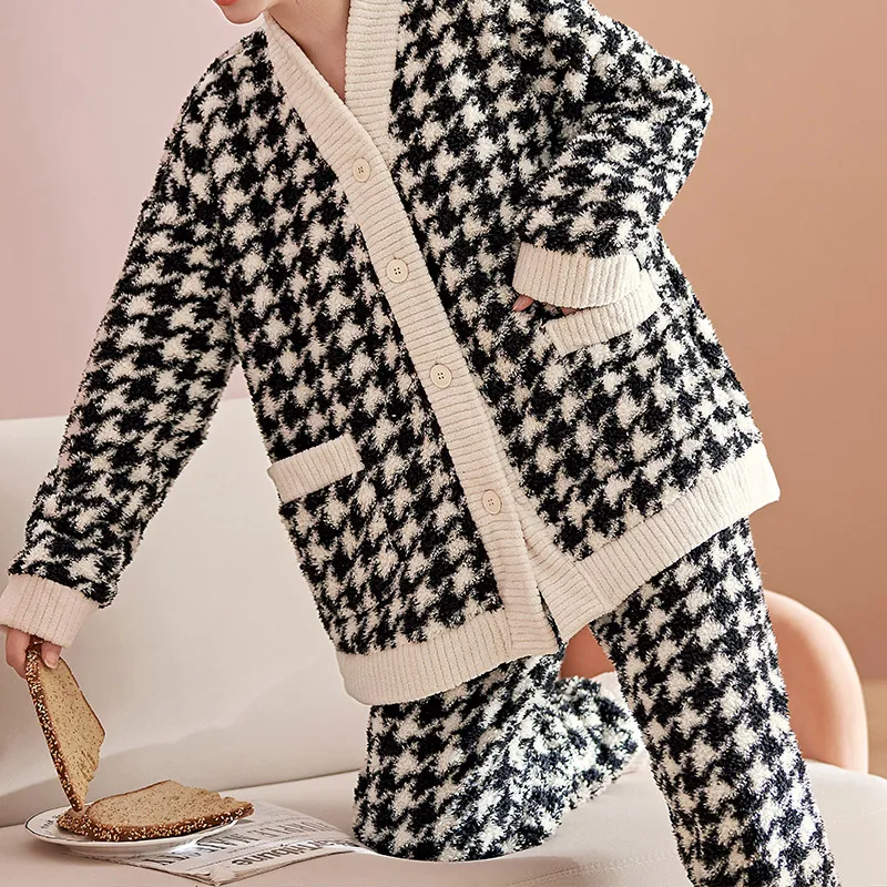 Xiang Ning Pai Women's Pajama Sets-5