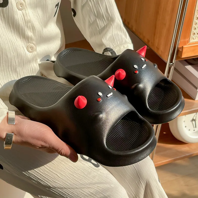 Xiang Ning Pai Slippers / Home Slippers-2