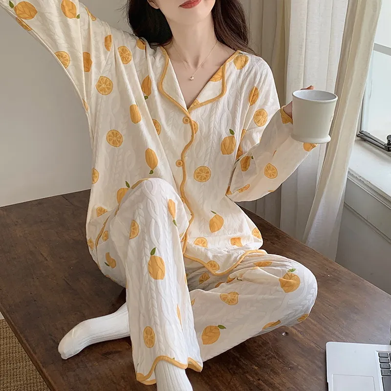 Xiang Ning Pai Pajama Set Women's Ecru-2
