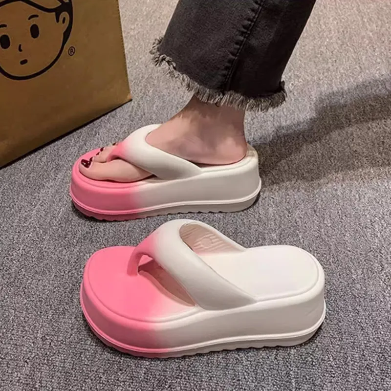 Xiang Ning Pai Color Block Minimalist Style Platform Height Increasing Design Petite Elegance Flip Flops-3
