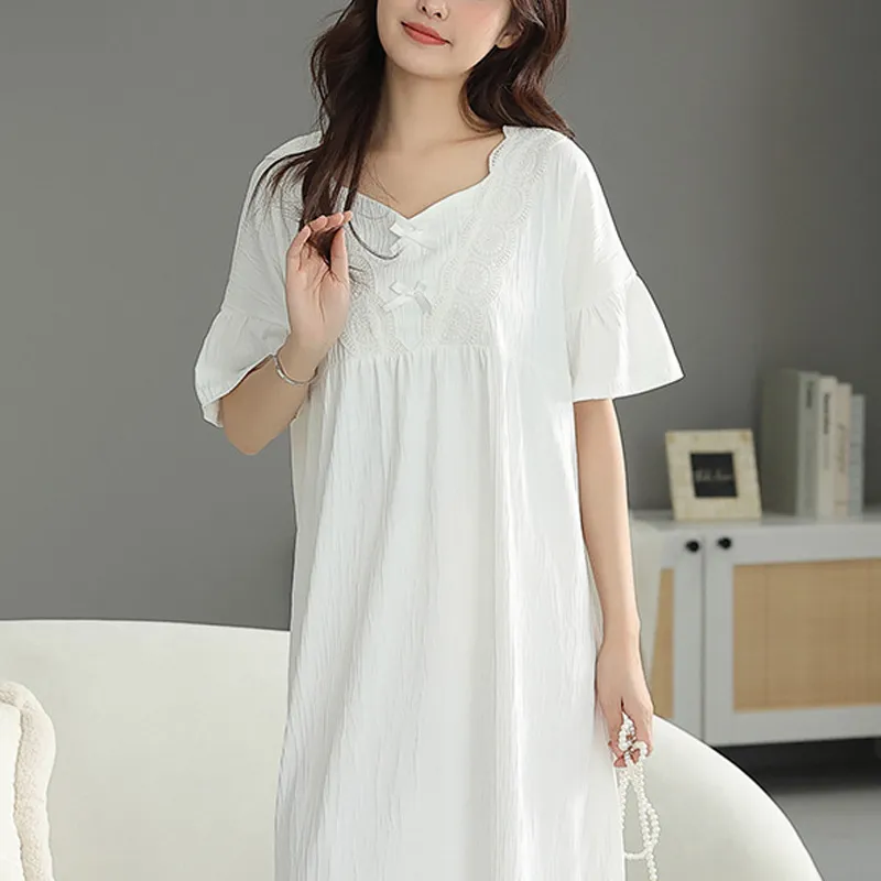 Xiang Ning Pai Nightgown Women's-1