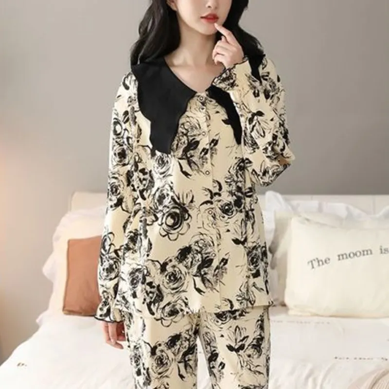 Xiang Ning Pai Women's Pajama Sets-4