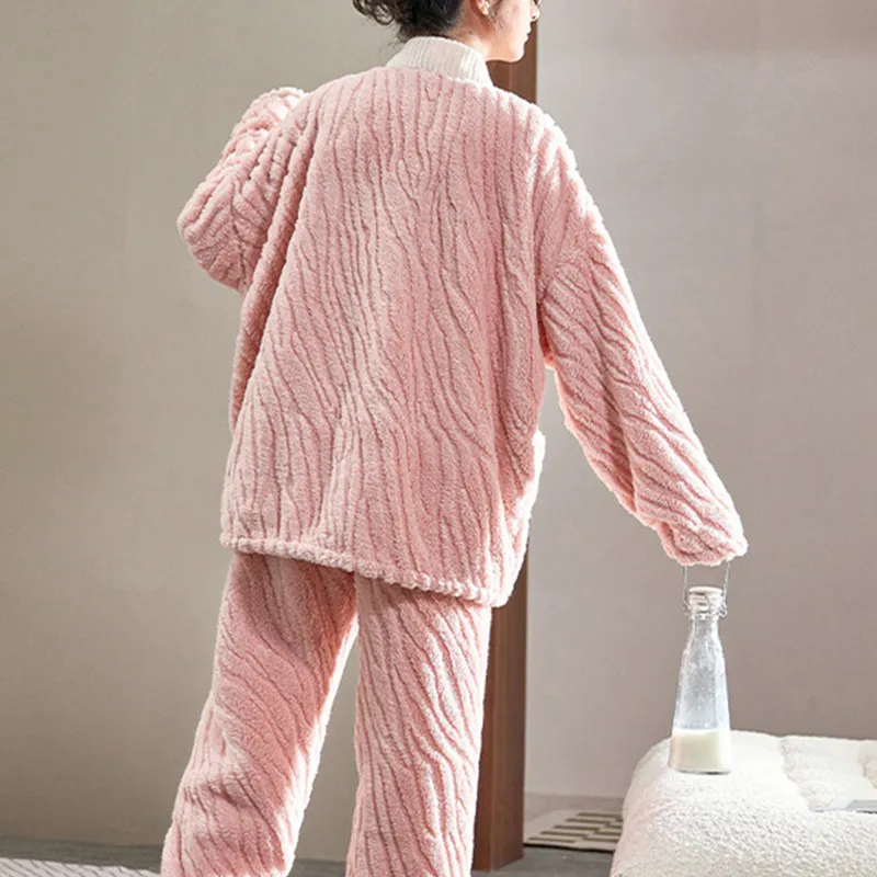 Xiang Ning Pai Women's Pajama Sets-3