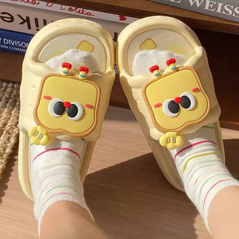 Xiang Ning Pai Slippers / Home Slippers-3