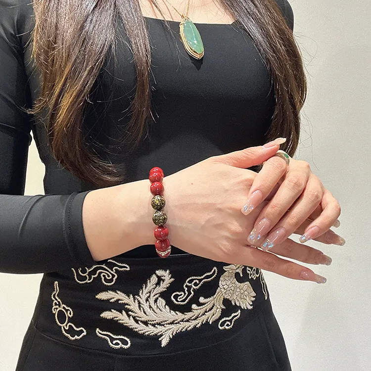 MOUNTAINS AND MANS Reconstructed Cinnabar Auspicious Beaded Bracelet Unisex-5