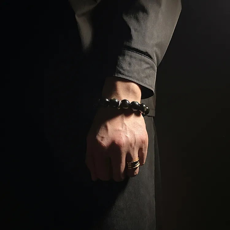 MOUNTAINS AND MANS Obsidian Bracelets Men's-8