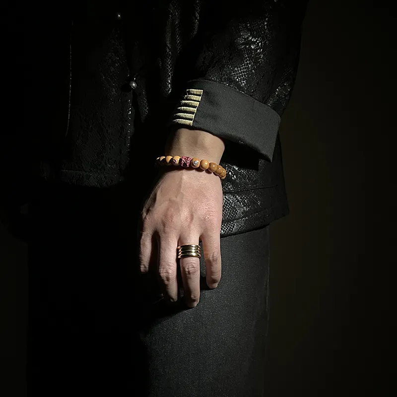 MOUNTAINS AND MANS Monkey Head Walnut Bracelets Unisex-4
