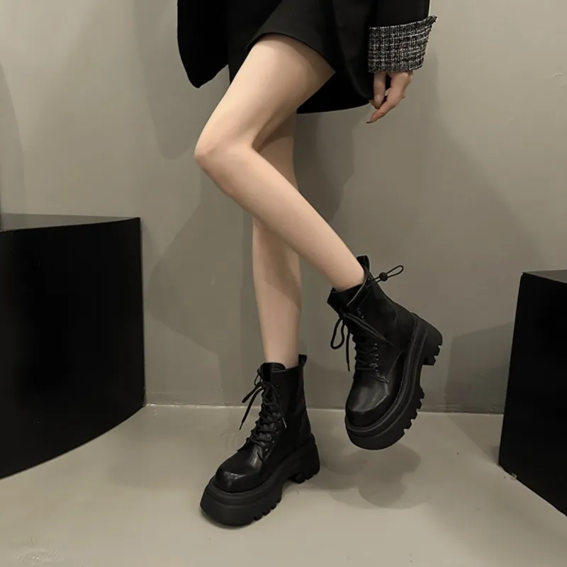 OBWA Short Martin Boot Women's Black-2