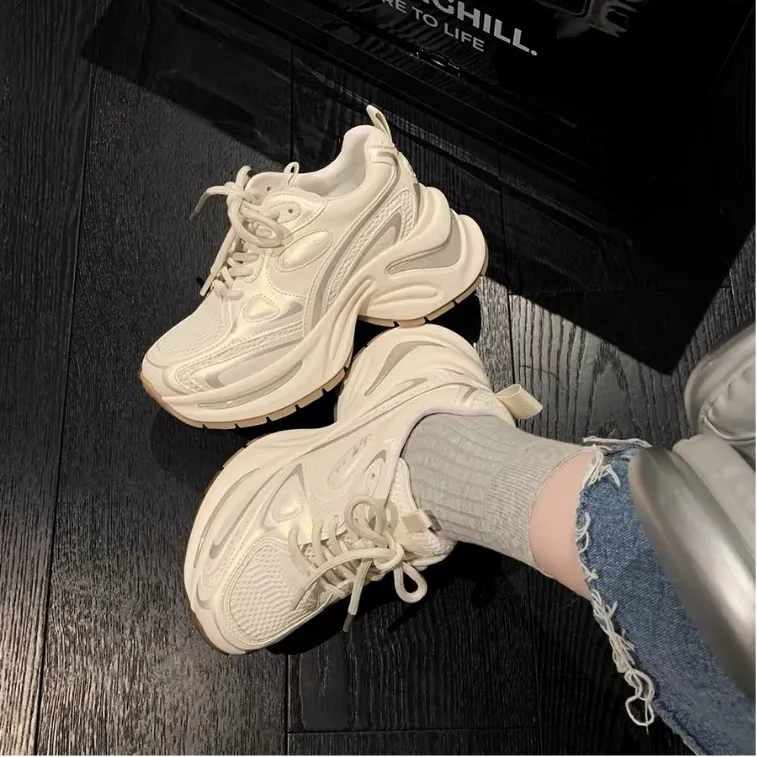 OBWA Cushioning Anti-Slip Wear-Resistant Breathable Coverage Impact-Resistant Low-Top Chunky Sneakers Women's-3
