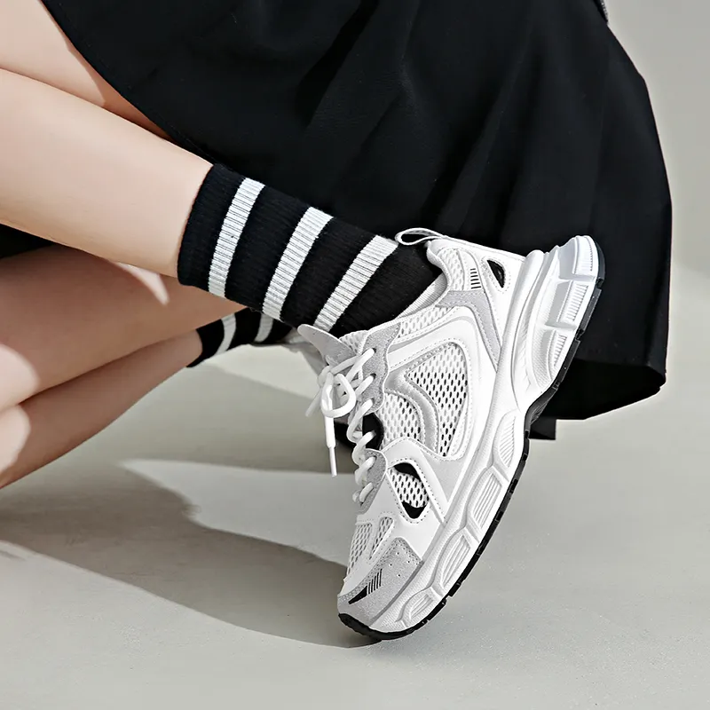 OBWA Cushioning Anti Slip Wear Resistant Breathability Low Top Chunky Sneakers Women's White-3