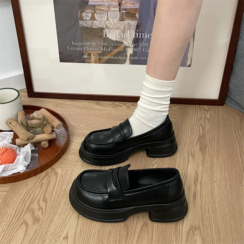OBWA Loafers 5.5CM Women's Black-13