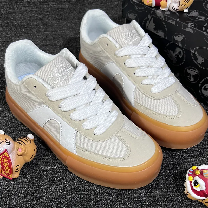 Jifffly Slip Resistant, Abrasion Resistant, Lightweight, Height Increasing Low Top Couple Platform Canvas Shoes Unisex-4