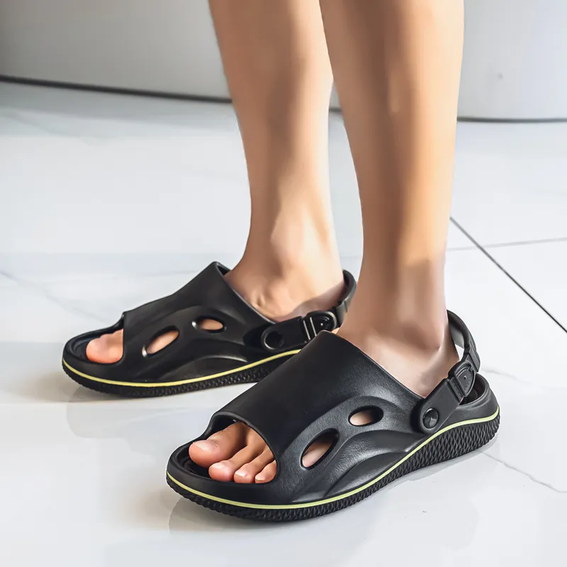 FCMM Beach Sandals Men Black-18