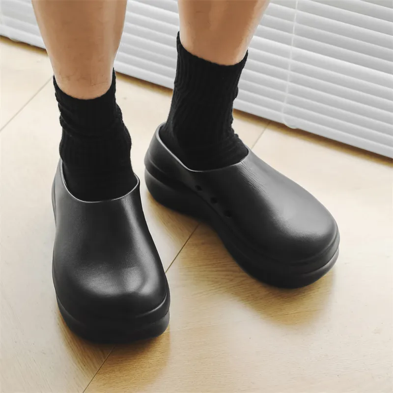 FCMM Rubber Sole Closed Toe Slippers Men's-3