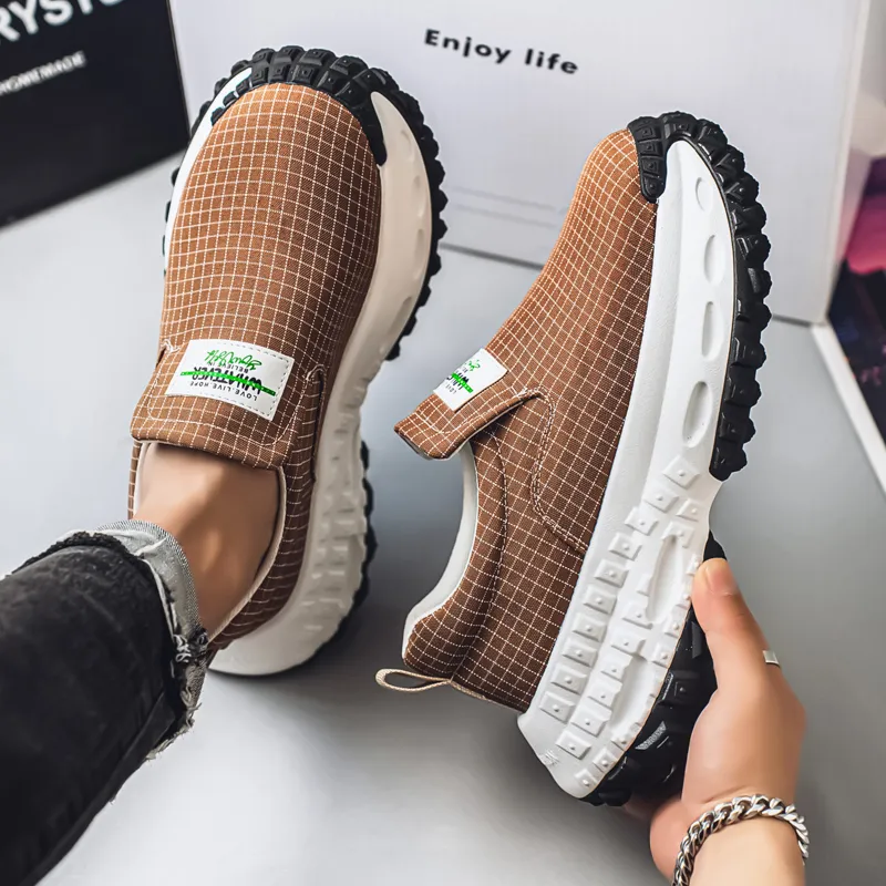 FCMM Low Top Chunky Sneakers Men's Box-8