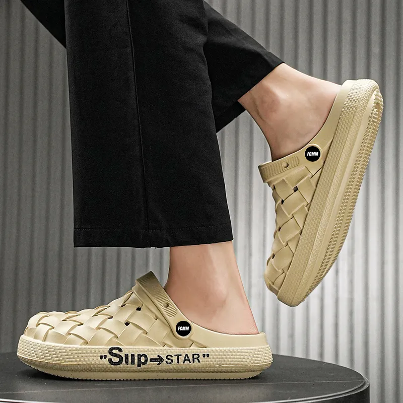 FCMM Closed Toe Slippers Unisex-10