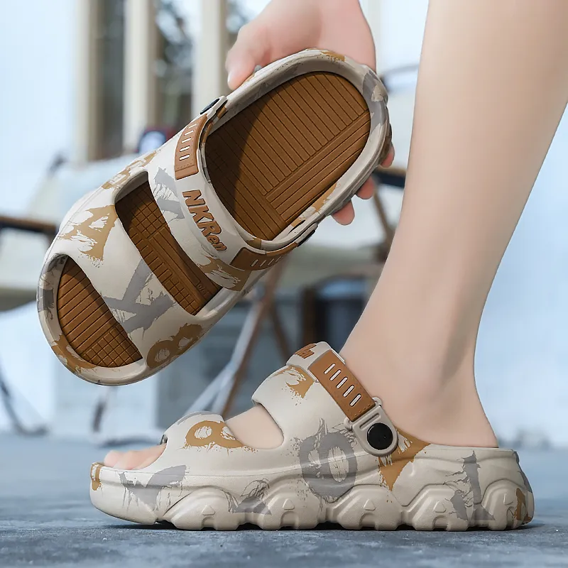 FCMM Beach Sandals Men-18