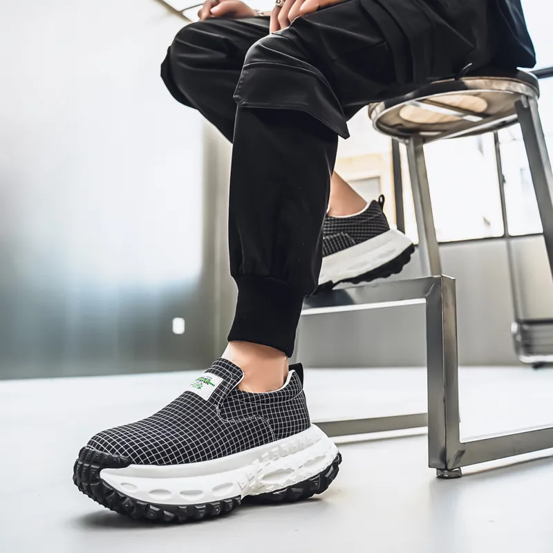 FCMM Low Top Chunky Sneakers Men's Box-4