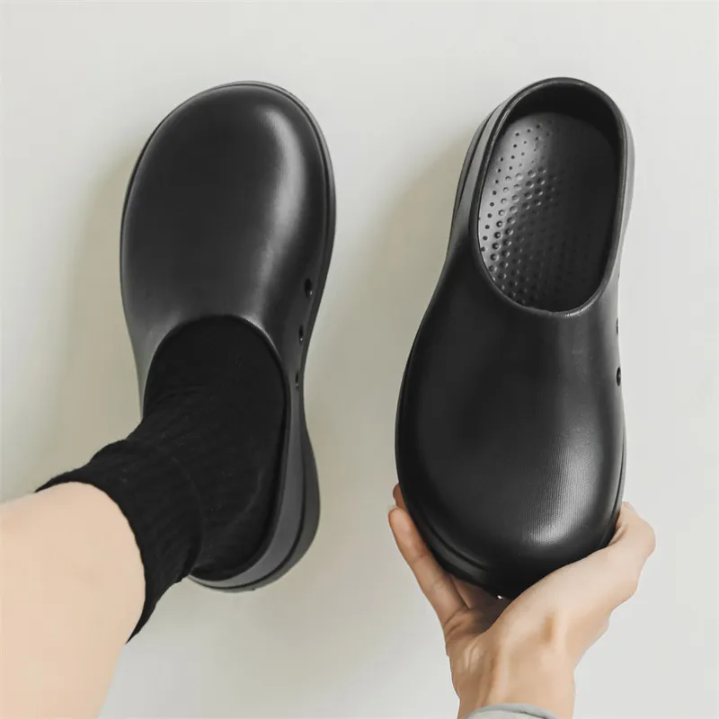 FCMM Rubber Sole Closed Toe Slippers Men's-1