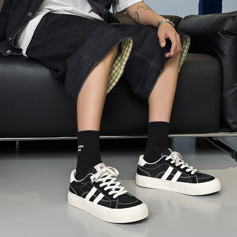 FCMM Canvas Shoes Men Low Top-11