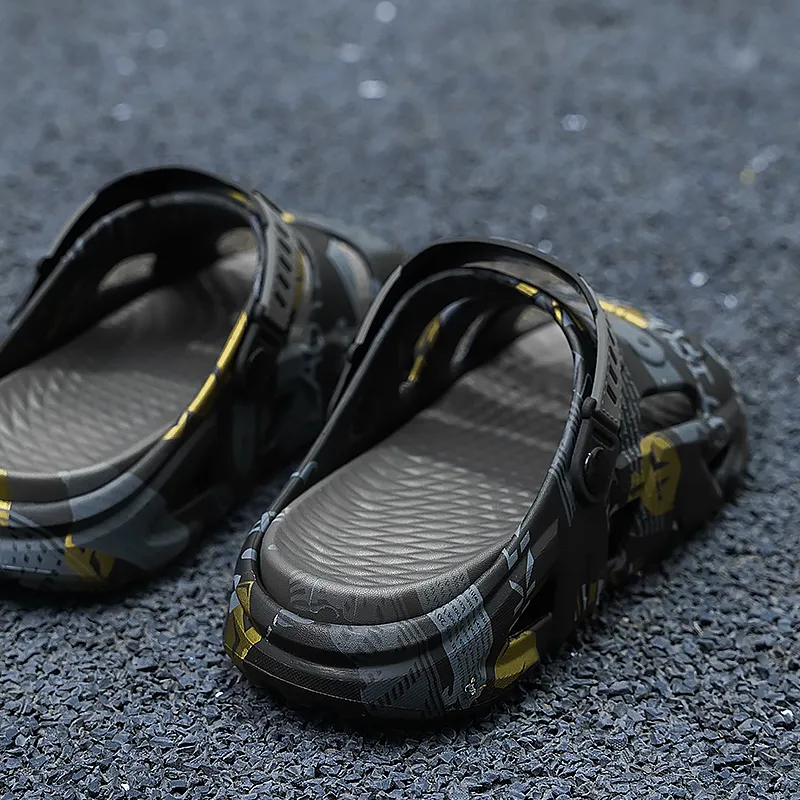 FCMM Beach Sandals Men Black Gray/Khaki/Green-2