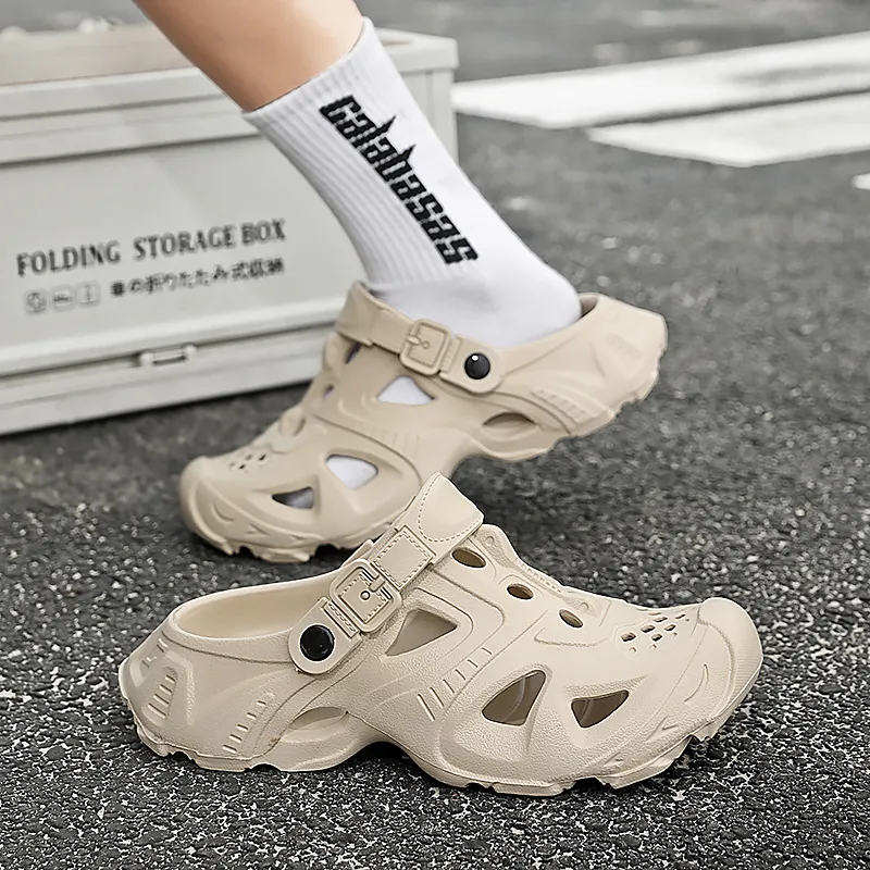 FCMM Clogs Unisex-13