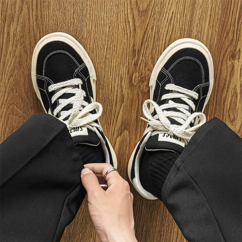 FCMM Low Top Canvas Shoes Men's-11