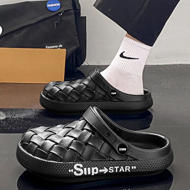 FCMM Closed Toe Slippers Unisex-1