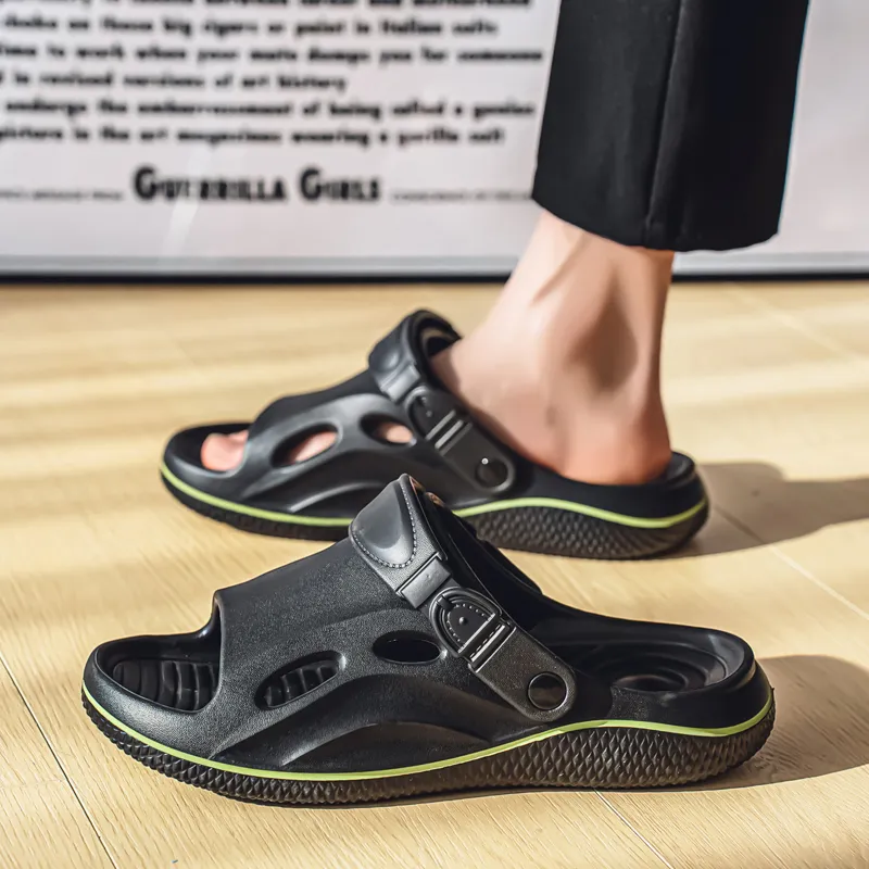 FCMM Beach Sandals Men Black-16