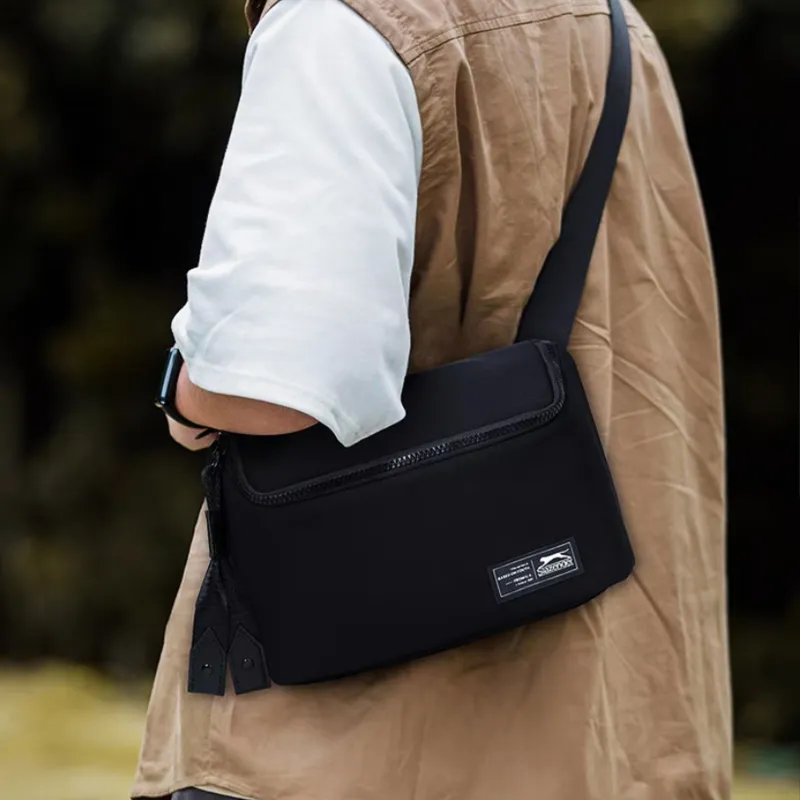 Slazenger Fabric Messenger Bag Fanny Pack Sling Bag Shoulder Bag Crossbody Bag Regular Obsidian Black/Beige-6