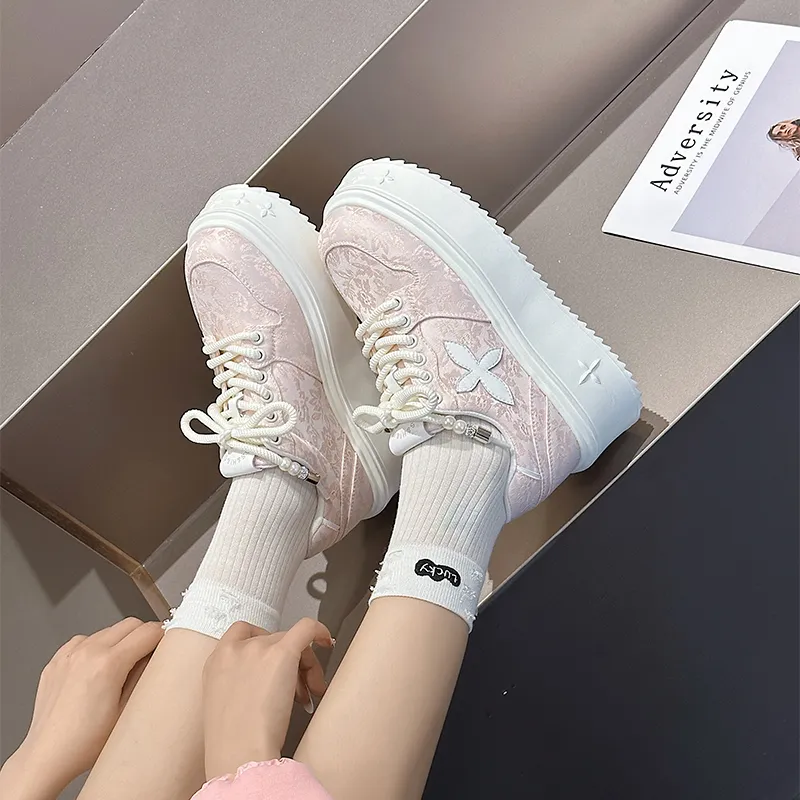 APRHE Cushioned Wear-Resistant Lightweight Breathable Height Increasing Low-Top Skateboard Shoes Women's-8