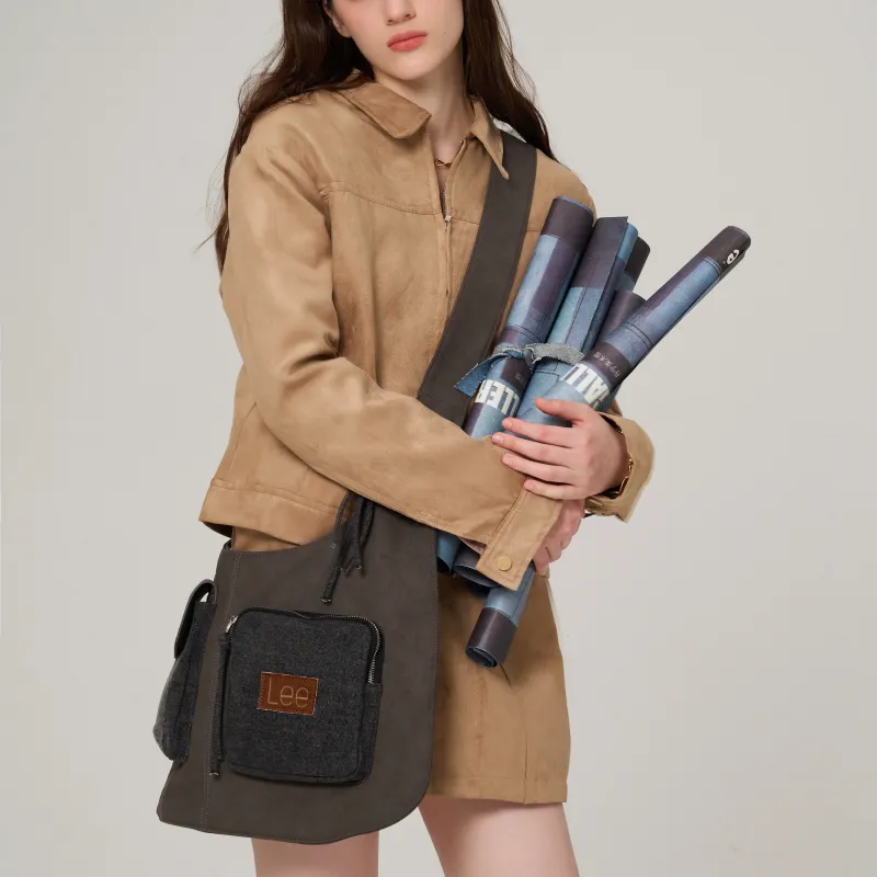 Lee Suede Crossbody Bag Regular Women's Black-1
