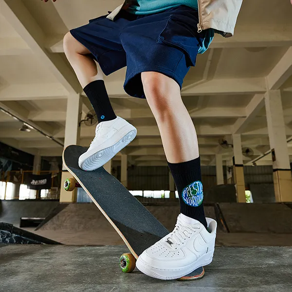 Stance x FEIQINXIONGDIDIANYING,LIANMINGKUAN Mid Calf Socks Unisex-5