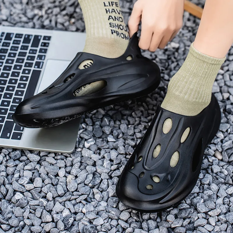 CariteSport Clogs Men-7