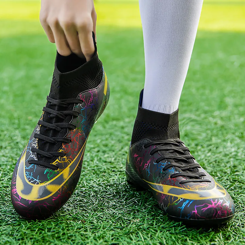 CariteSport Cushioning Wear Resistant Soccer Shoes Unisex-3