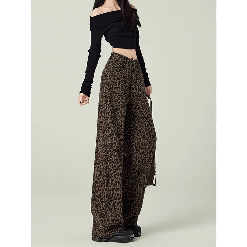 FOREVER 21 Jeans Unisex Leopard Print-3