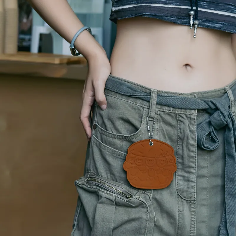 FEIBRAND Calfskin Pendants Unisex Brown-4