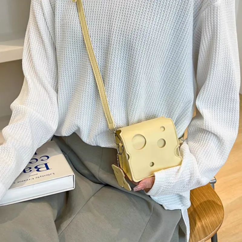 FINDINGS PU Crossbody Bag Women's Yellow-3
