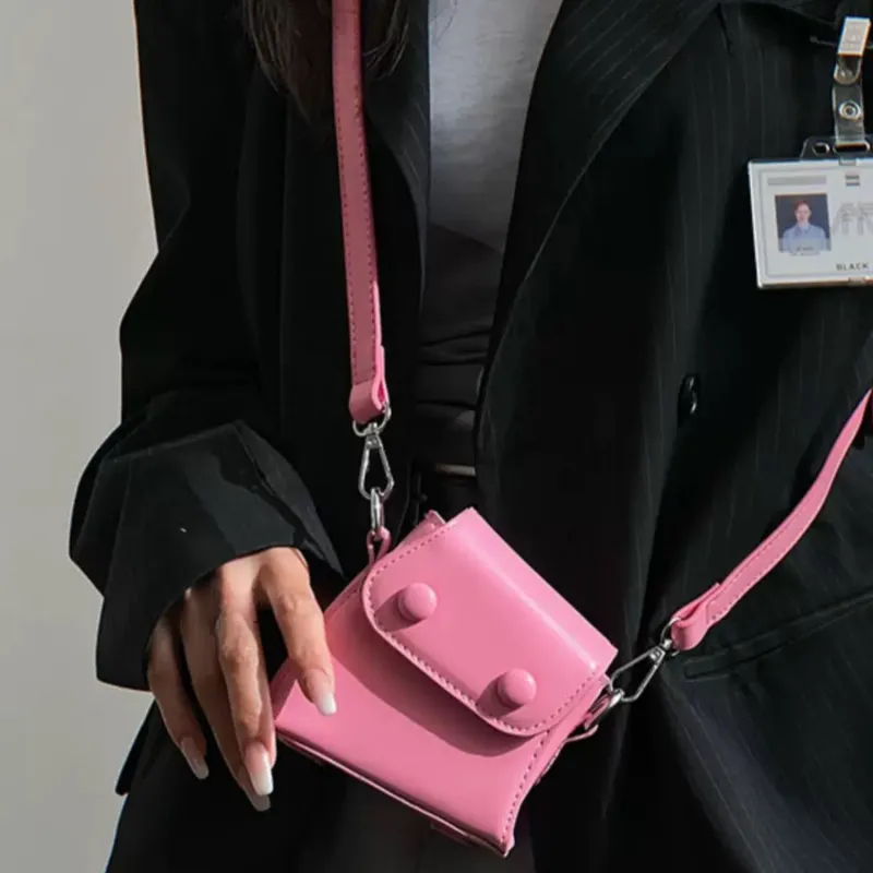 FINDINGS PU Crossbody Bag Regular Unisex Pink-1
