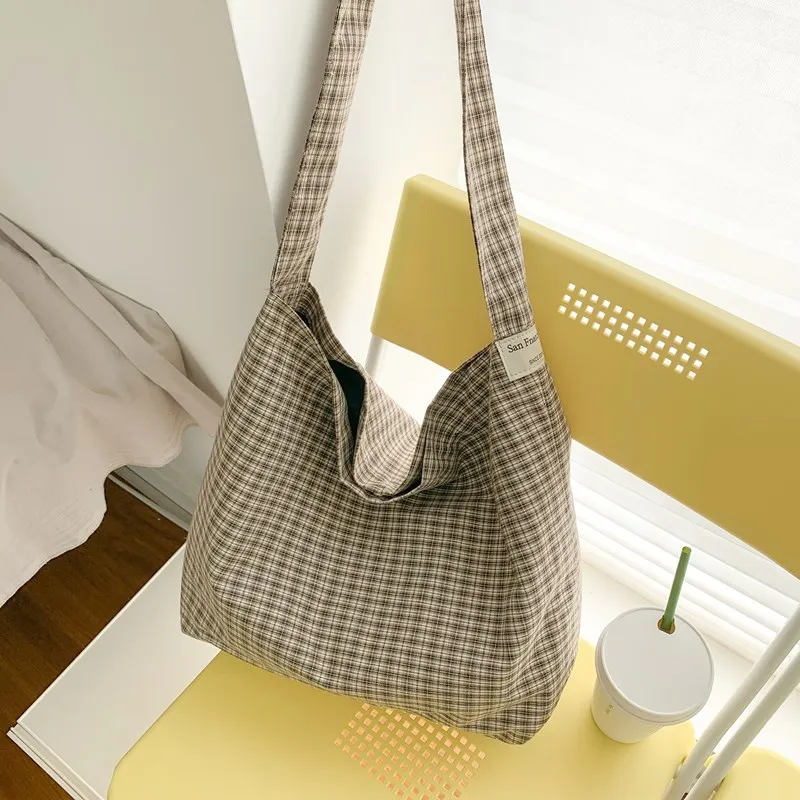 FINDINGS Cotton Fabric Shoulder Bag Unisex Multicolor-8