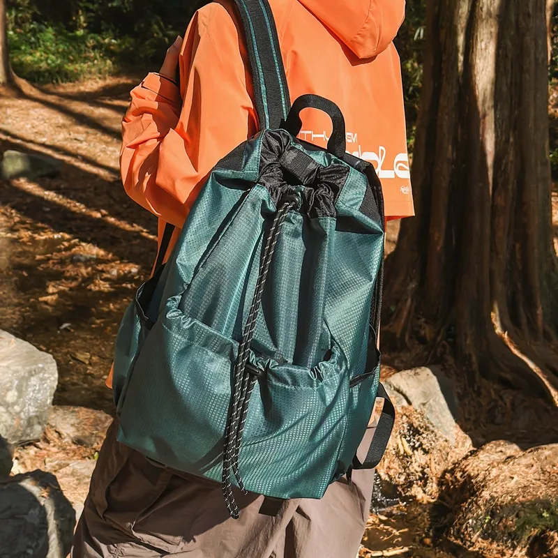 FINDINGS Nylon Backpack Regular Unisex Black/Blue/Green/Purple-11