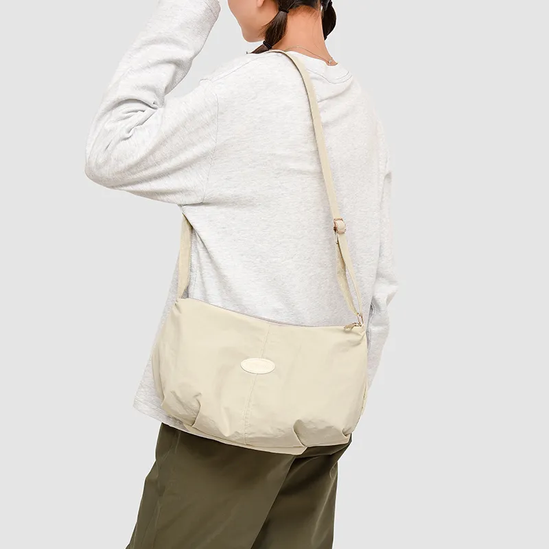 FINDINGS Oxford Crossbody Bag Unisex Multicolor-18