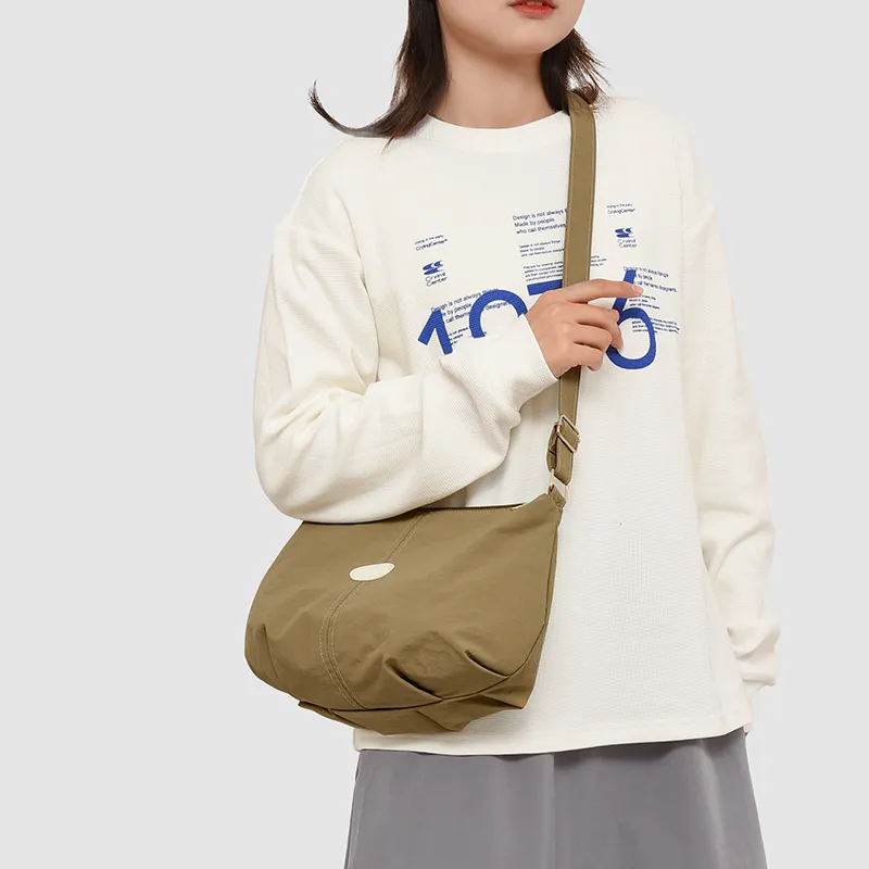 FINDINGS Oxford Crossbody Bag Unisex Multicolor-1