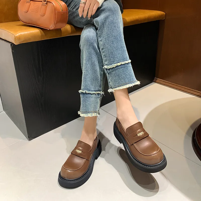 MIS. DANNY Loafers Women's Brown/Black-6
