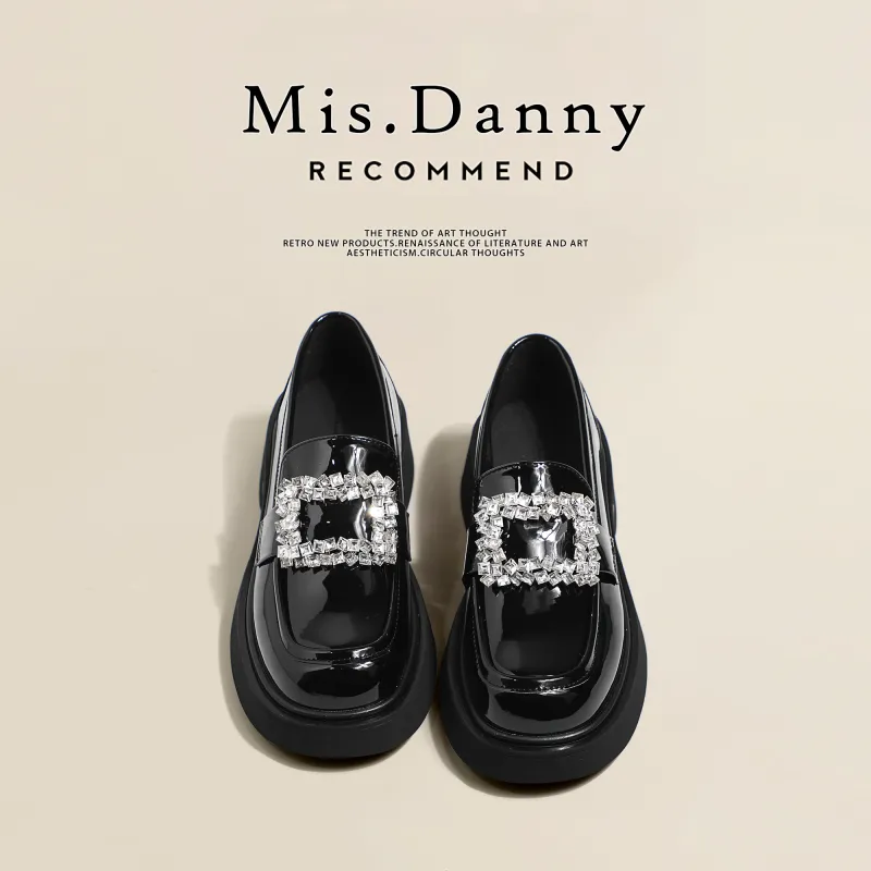 MIS. DANNY Loafers Women's Black-1