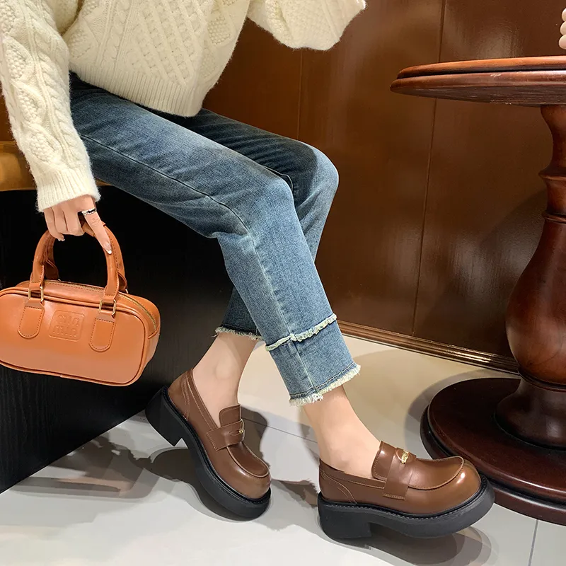MIS. DANNY Loafers Women's Brown/Black-5