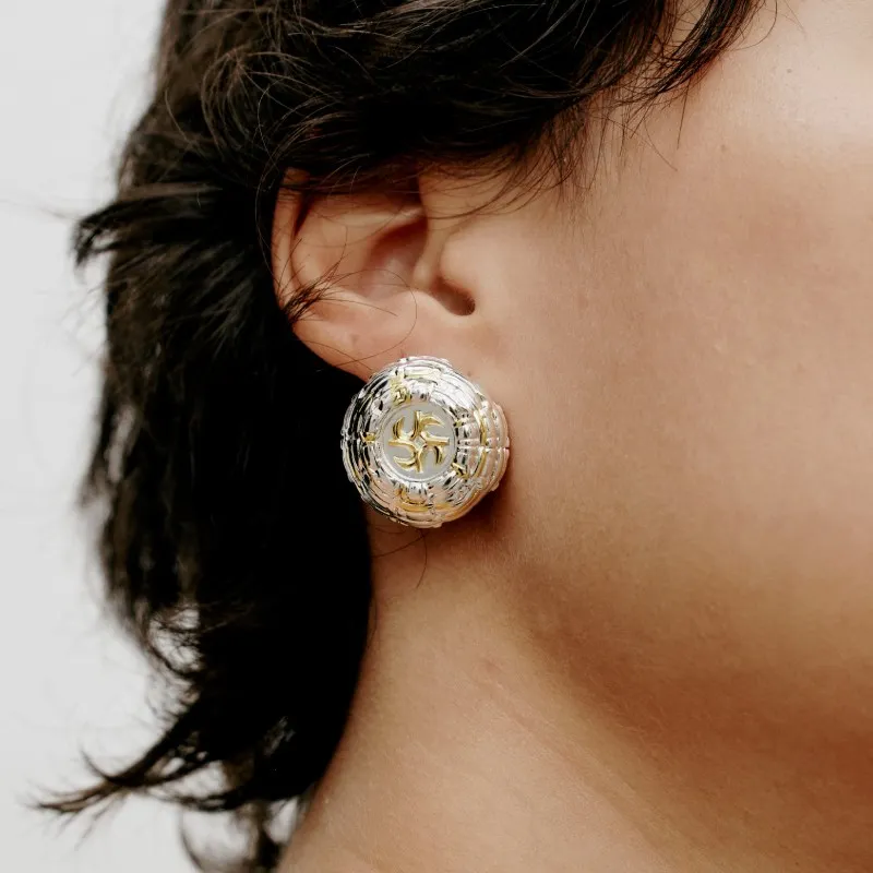 Juunngle Lab White Gold Stud Earrings Women's-4
